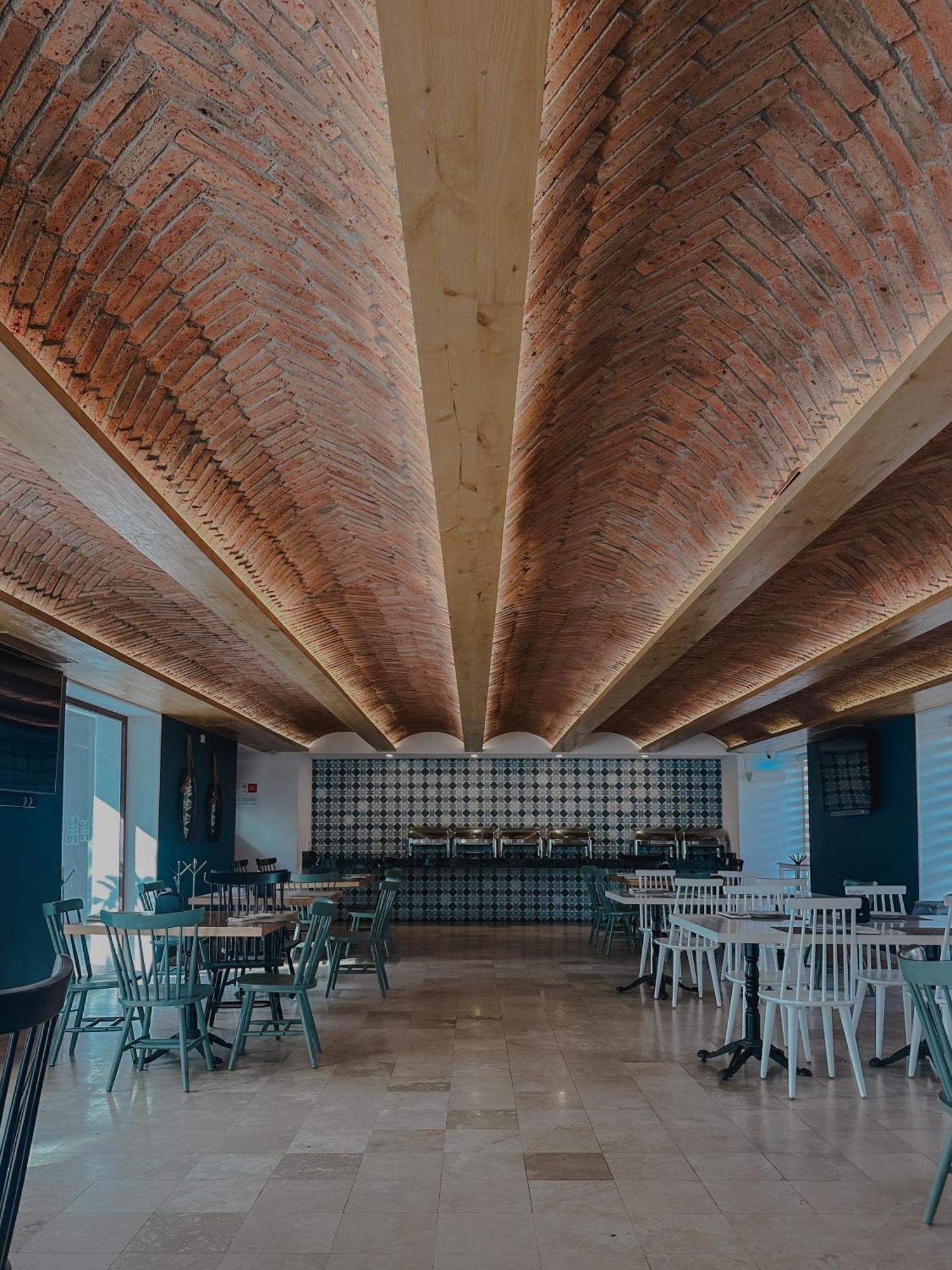 Hotel Catedral La Paz Exteriér fotografie The interior of the restaurant